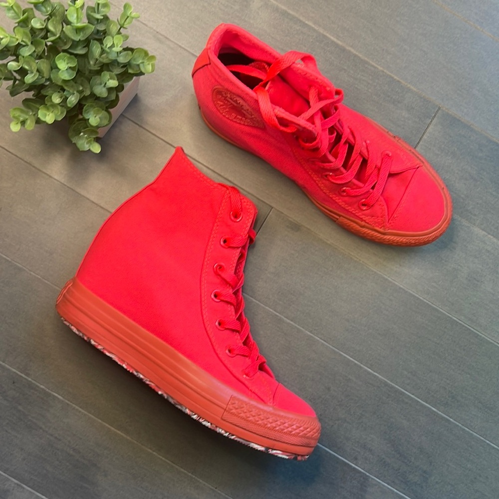 Converse CTAS Chuck Taylor Platform Plus Wedge Sneaker